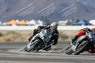 media/Dec-07-2025-CVMA (Sun) [[3e7d2de5dc]]/Race 7-Formula Lightweight Twins Shootout/